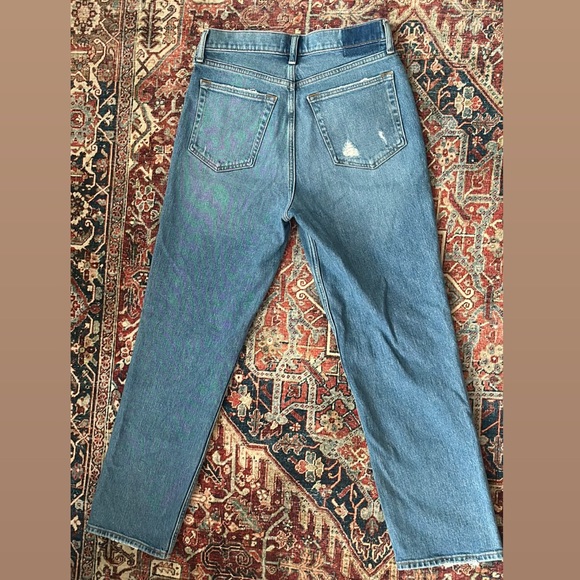 Abercrombie Ultra Highrise 90’s Straight Jean - Picture 8 of 12